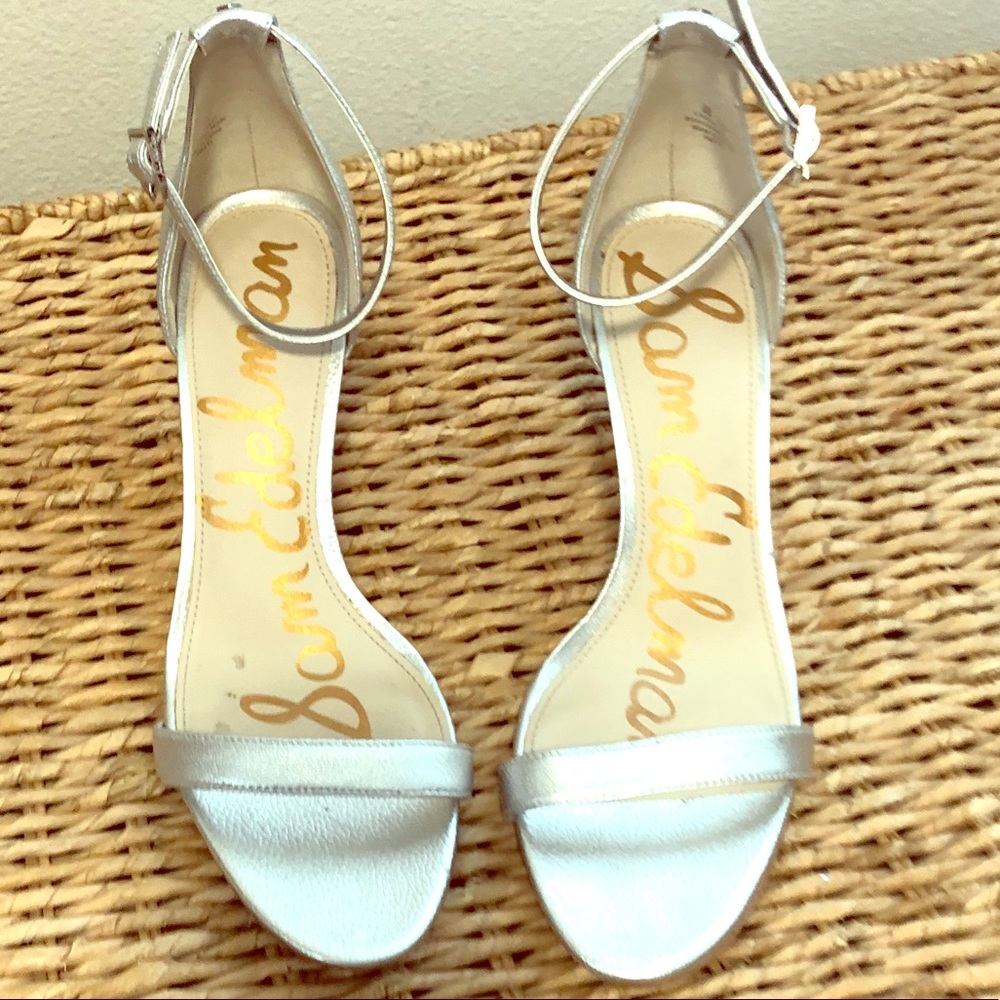 San Edelman Heels